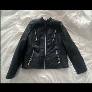 Black Leather Jacket 🖤